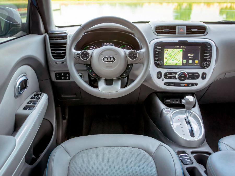  Kia Soul EV 2014 года  (фото 43 из 45)